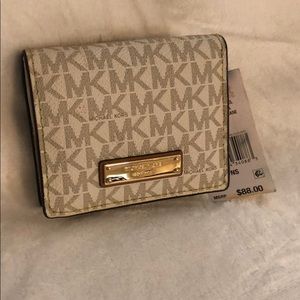 Michael Kors logo wallet